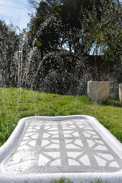Splash Pool - Lowe + Ko.